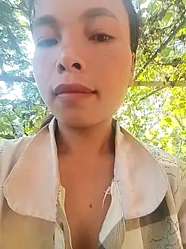 Nguyet2k4 online show from 10.18.25