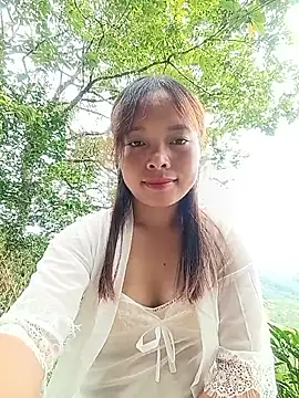 Snapshot of Nguyet2k4 chatting on 06.08.26 Nguyet2k4 online show from 06.08.26
