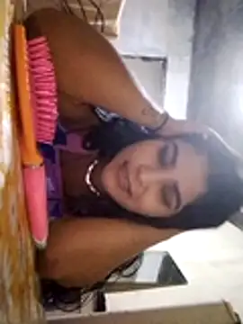 angie hott online show from 12.19.25