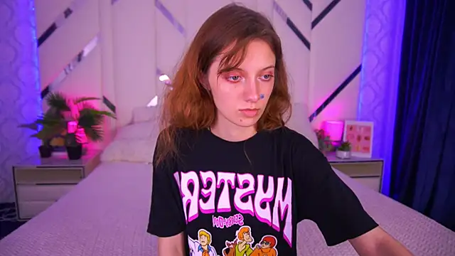 CuteeFoxy online show from 11.11.25