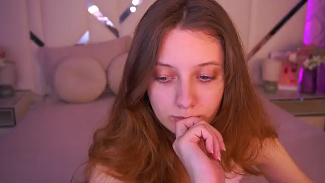 CuteeFoxy online show from 05.19.26