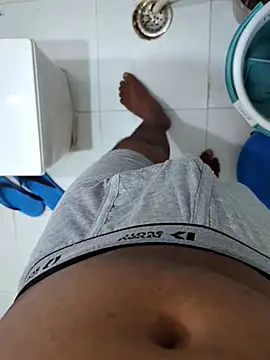 Akki19989 online show from 10.16.25