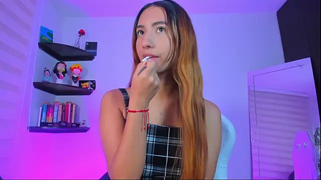 kittyrush  online show from 11.19.25