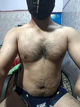 Snapshot of imyoungboymay chatting on 10.17.25 imyoungboymay online show from 10.17.25