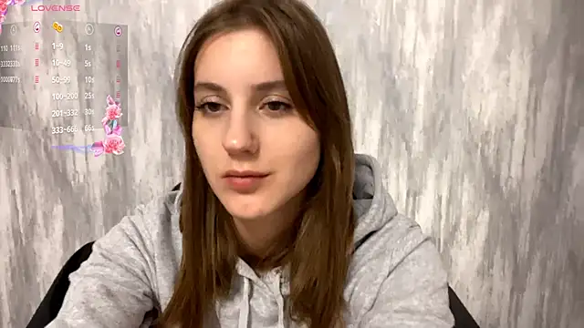 SuzyOlmos online show from 12.02.25