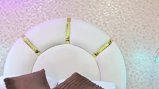 emmy rose25 online show from 02.11.26