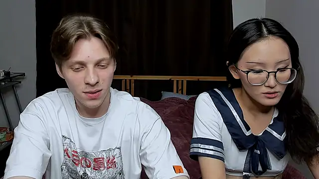 Blossomandbee online show from 10.20.25