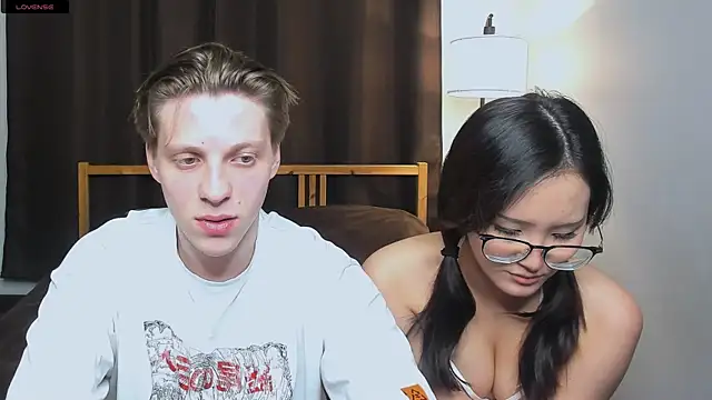 Blossomandbee online show from 12.03.25