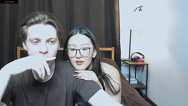 Blossomandbee online show from 01.07.26