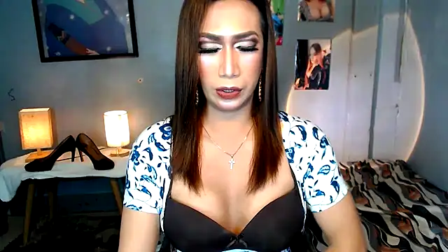 littleredbunny27 online show from 06.29.26