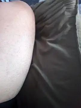 Snapshot of Motoboy100 chatting on 11.06.25 Motoboy100 online show from 11.06.25