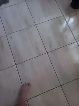 Snapshot of Motoboy100 chatting on 11.20.25 Motoboy100 online show from 11.20.25