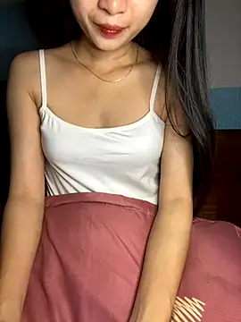 Snapshot of Ruby688 chatting on 12.04.25 Ruby688 online show from 12.04.25