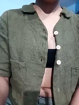 strip queennn online show from 11.18.25