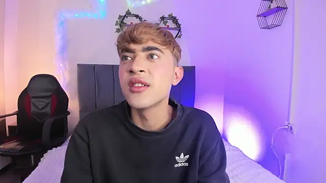 JustinCastiblanco online show from 11.26.25