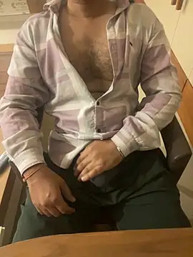 Notme 09 online show from 10.15.25