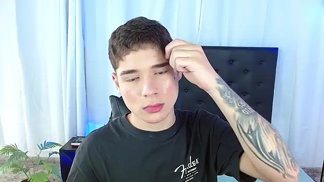 Snapshot of Mattass18 chatting on 02.20.26 Mattass18 online show from 02.20.26