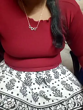 Snapshot of tamil-reena chatting on 10.16.25 tamil-reena online show from 10.16.25