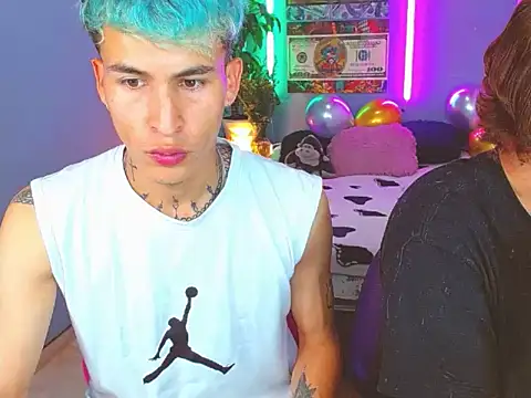 Latin boysxxxx online show from 10.18.25