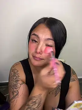 Mellani luod online show from 04.18.26