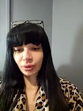 LucyMiax online show from 02.08.26