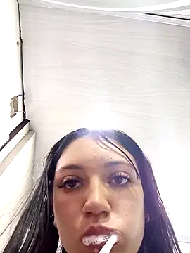 Snapshot of Arianaa_Toro chatting on 11.15.25 Arianaa Toro online show from 11.15.25