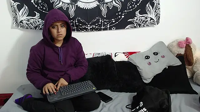 abby n emily online show from 11.08.25