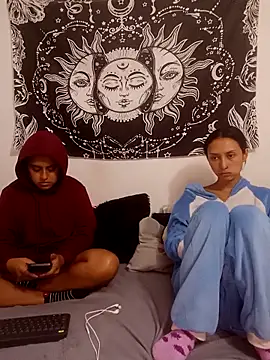 Snapshot of abby_n_emily chatting on 02.04.26 abby n emily online show from 02.04.26