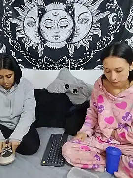 abby n emily online show from 07.04.26