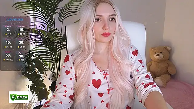 cute cake online show from 12.01.25