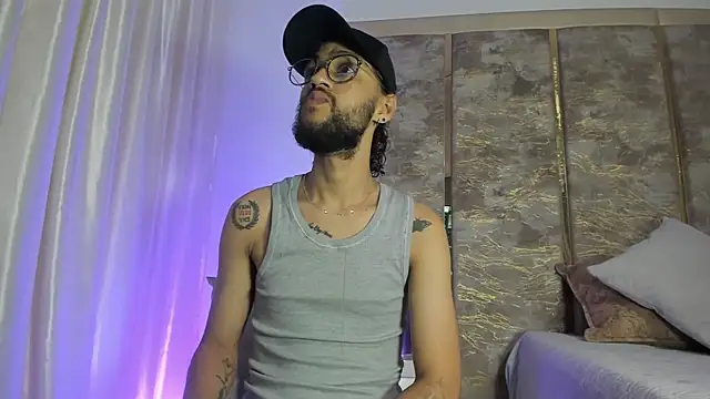 Liam Samderz online show from 10.22.25