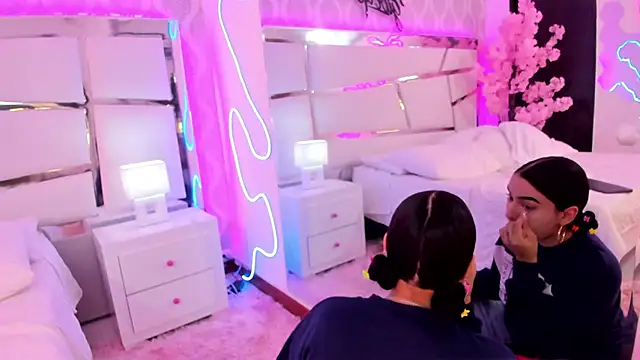 DevoraCarther online show from 10.25.25