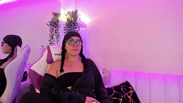 DevoraCarther online show from 11.06.25