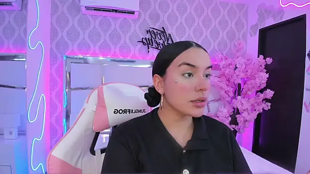 DevoraCarther online show from 11.10.25