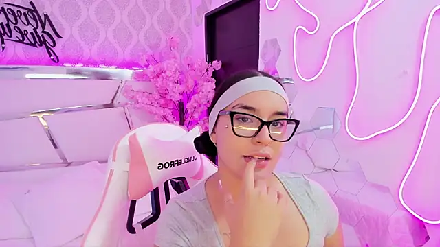 DevoraCarther online show from 11.13.25