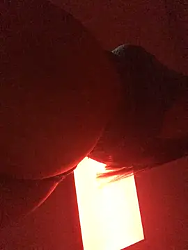 Snapshot of santosz83 chatting on 10.16.25 santosz83 online show from 10.16.25