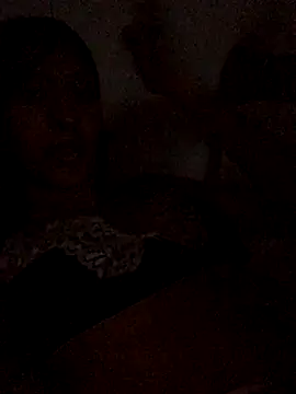 Snapshot of santosz83 chatting on 10.18.25 santosz83 online show from 10.18.25