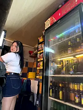 Snapshot of _Antonella_14 chatting on 10.23.25  Antonella 14 online show from 10.23.25