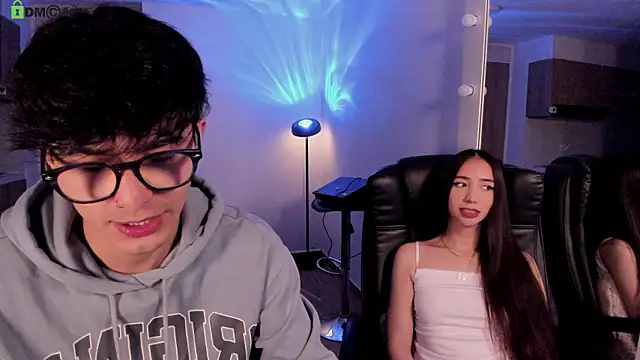 Mikeyvioleta  online show from 02.20.26