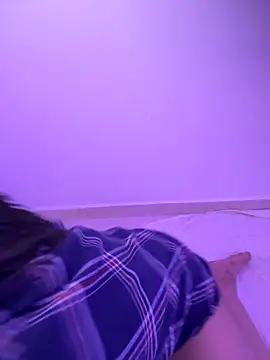 Lucianacuoper online show from 10.30.25