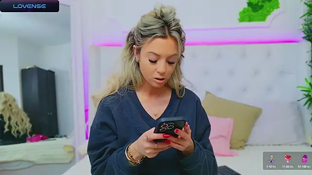 AriannaSins online show from 01.04.25