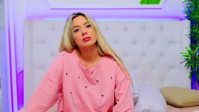 AriannaSins online show from 01.13.25