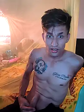 Logan isler online show from 04.21.26