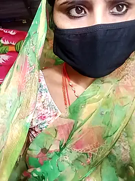 Snapshot of Rajni_chauhan chatting on 10.30.25 Rajni chauhan online show from 10.30.25