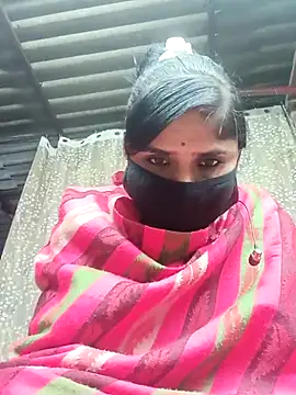 Snapshot of Rajni_chauhan chatting on 11.14.25 Rajni chauhan online show from 11.14.25