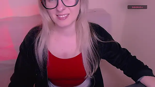 AllaLeomz online show from 12.03.25