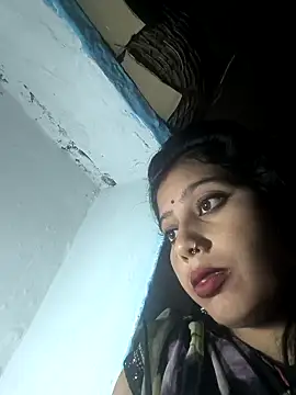 Snapshot of Ragni_bhargav chatting on 10.28.25 Ragni bhargav online show from 10.28.25