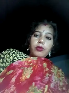 Snapshot of Ragni_bhargav chatting on 10.29.25 Ragni bhargav online show from 10.29.25