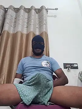 Snapshot of Mysterious_Prince chatting on 11.18.25 Mysterious Prince online show from 11.18.25