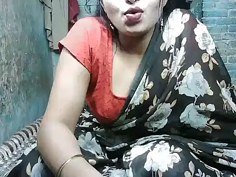 Snapshot of diksha--s chatting on 10.25.25 diksha--s online show from 10.25.25